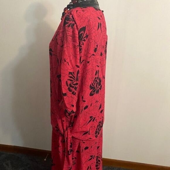Jane Baar Vintage 80's short sleeves Red/Black Floral dress, size 20 - Picture 2 of 5